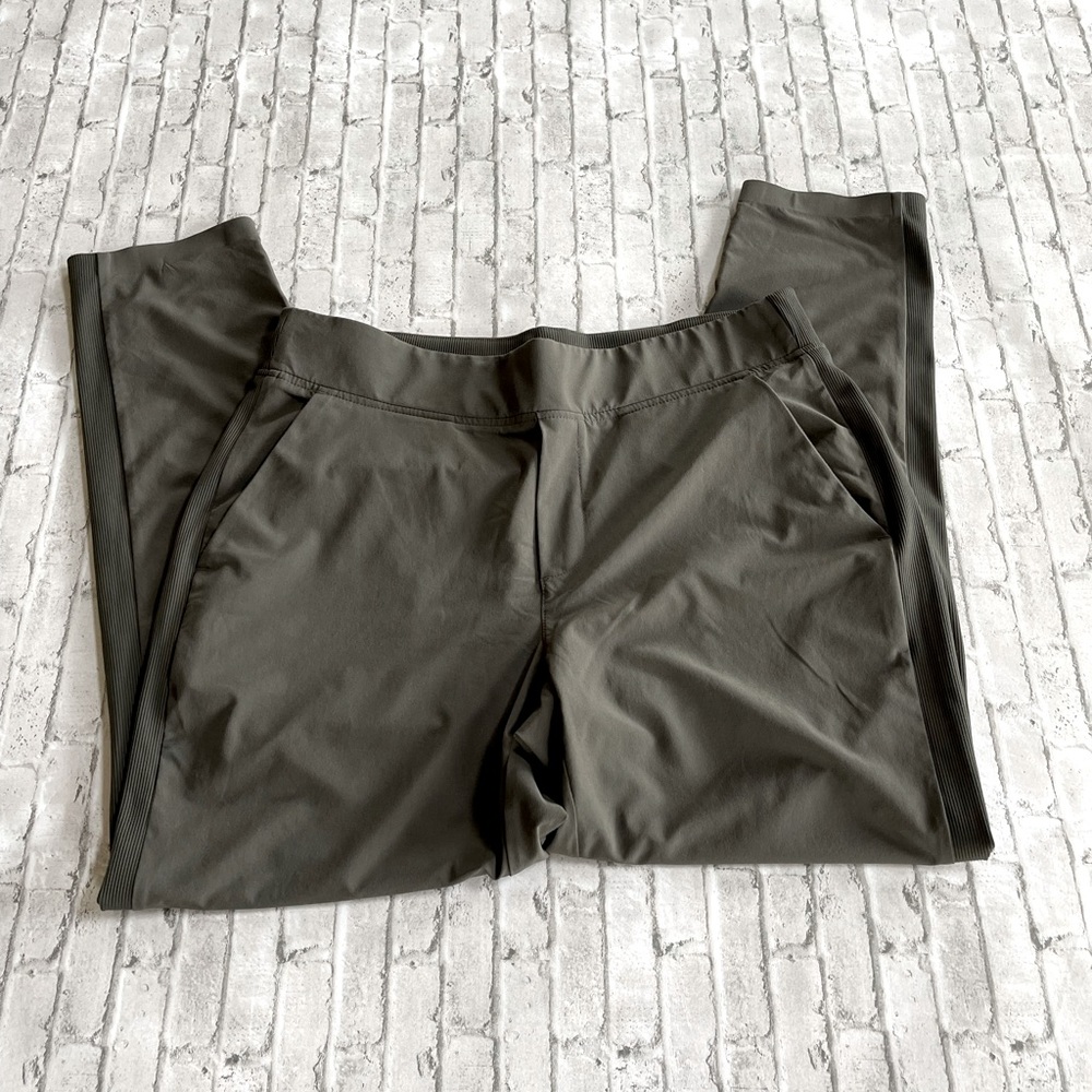 ATHLETA Brooklyn Ankle Pant